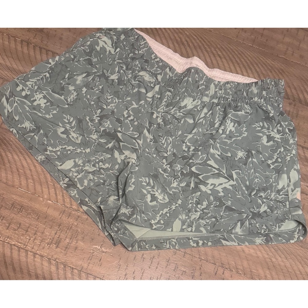 REI Co-op Womens XL Active Running Hiking Shorts Green Floral Leaf Print Liner
